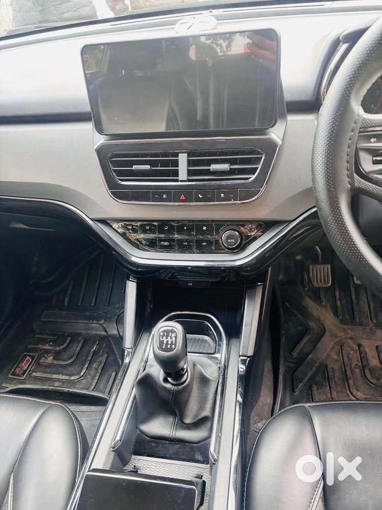 Tata Safari 2.0 Xz Plus Dark Edition, 2023, Diesel