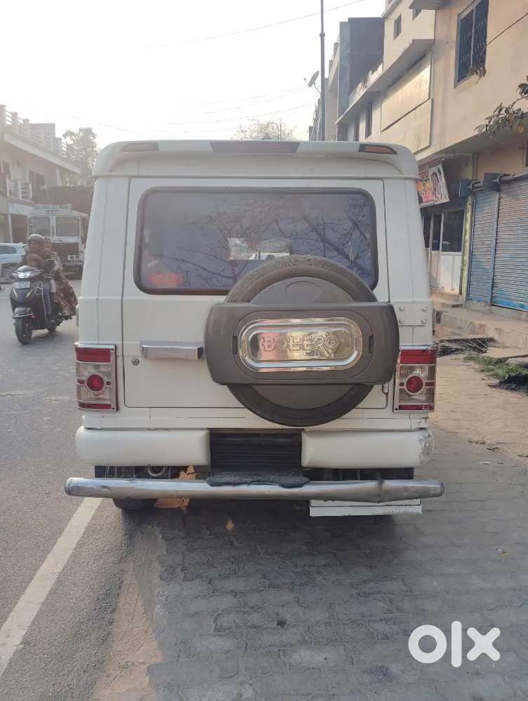 Mahindra Bolero Neo 2012 डीज़ल