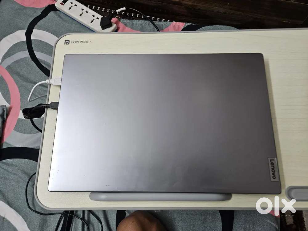 Lenovo V14 Laptop
