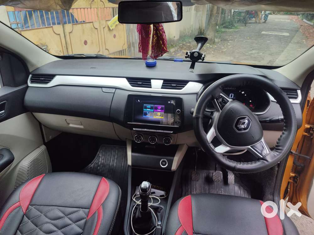 Renault Triber 1.0 Rxz Dual Tone, 2022, Petrol