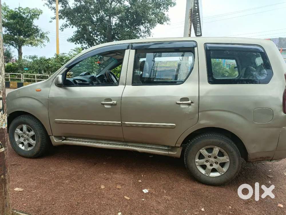 Xylo Car Urgent Bechna Hai