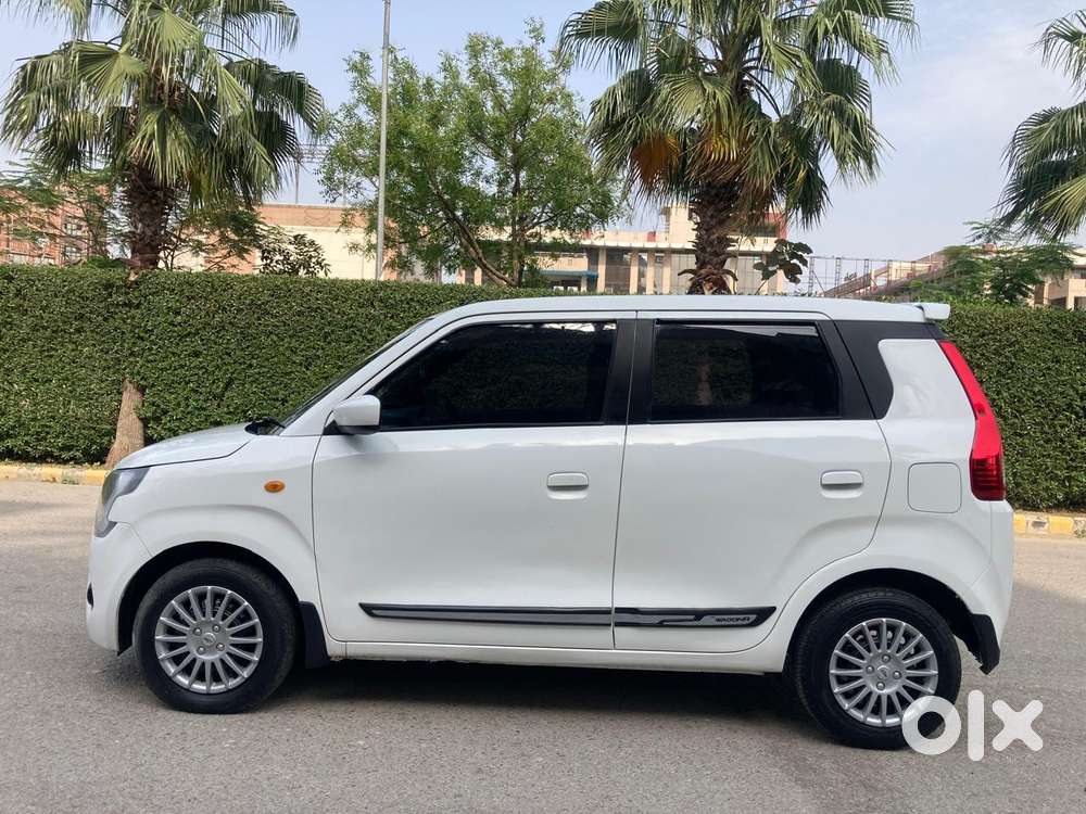 Maruti Suzuki Wagon R Vxi Amt1.2, 2021, Petrol