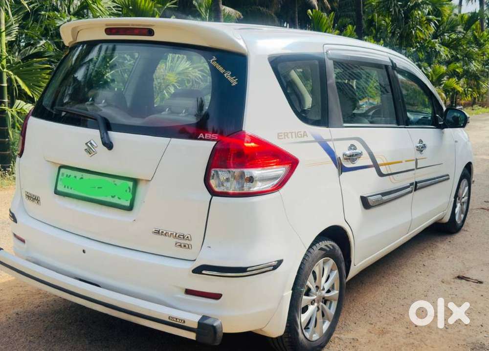 Maruti Suzuki Ertiga Zdi, 2015, Diesel
