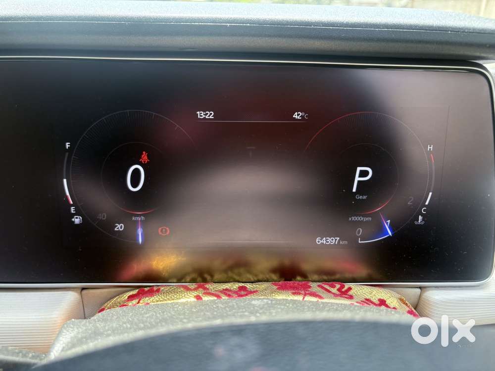 Mahindra Xuv700 2.2 Ax 3 Diesel At 5 Str, 2023, Diesel