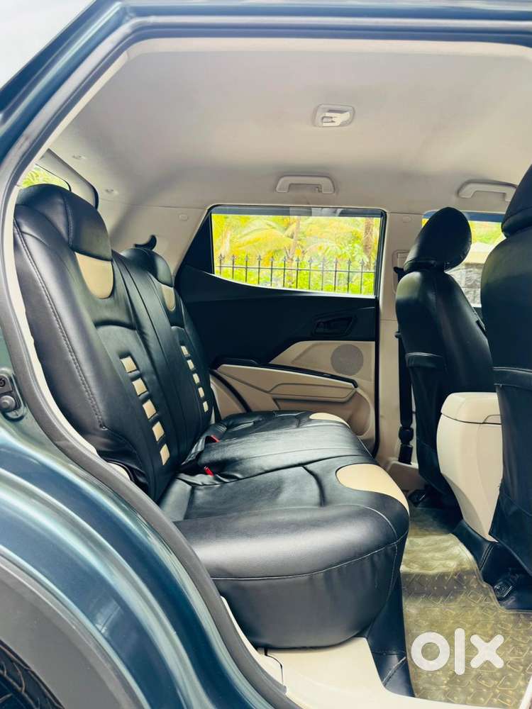 Mahindra Xuv300 W4 Diesel, 2023, Diesel