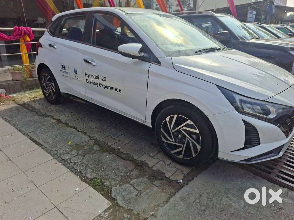Hyundai Elite I20 Asta (o) 1.2 Mt, 2025, Petrol