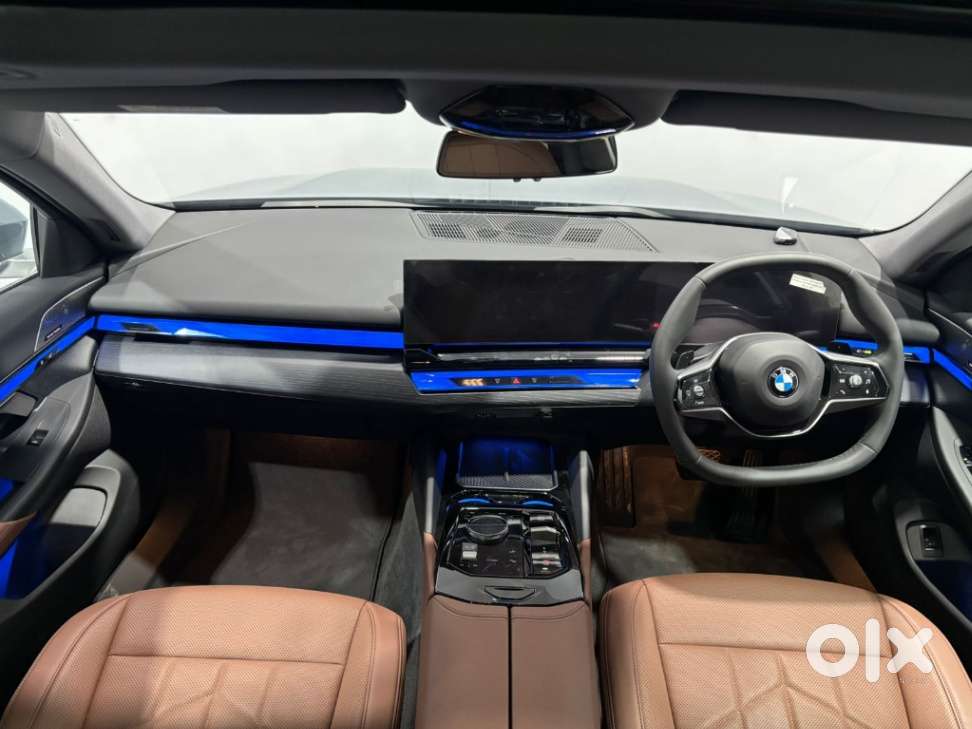 Bmw 5 Series, 2025, Petrol