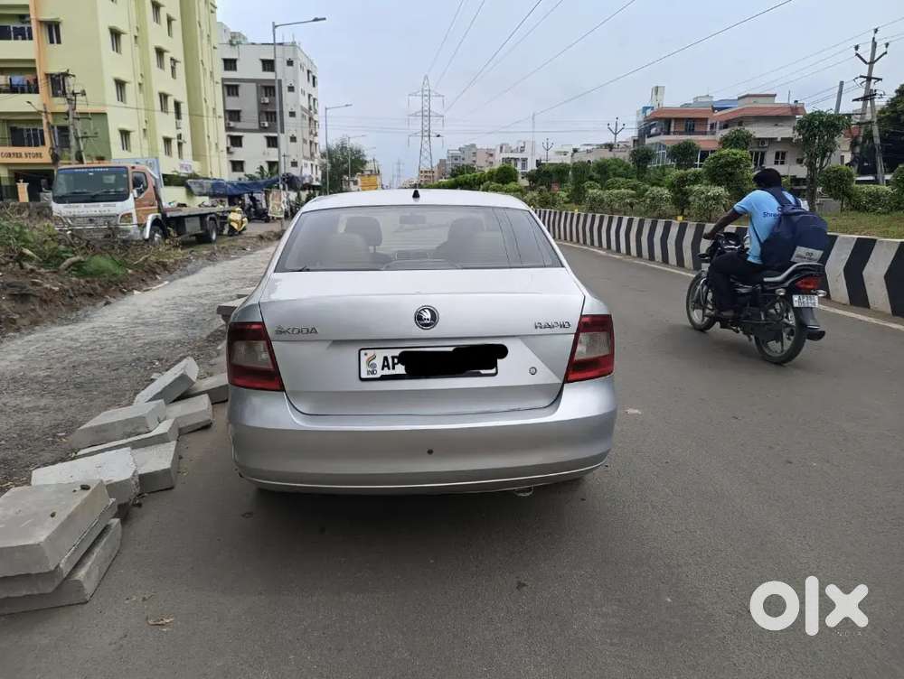 Skoda Rapid 1.5 Active 2016