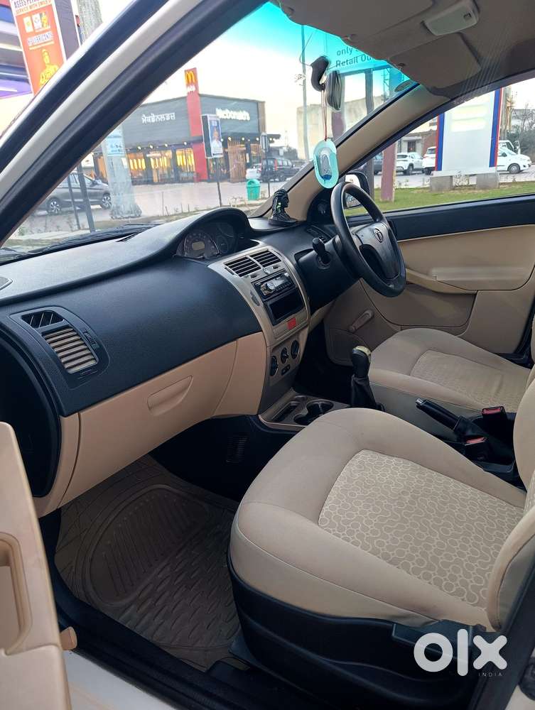 Tata Indica Vista 2008-2013 Aura Plus 1.3 Quadrajet, 2012, Diesel