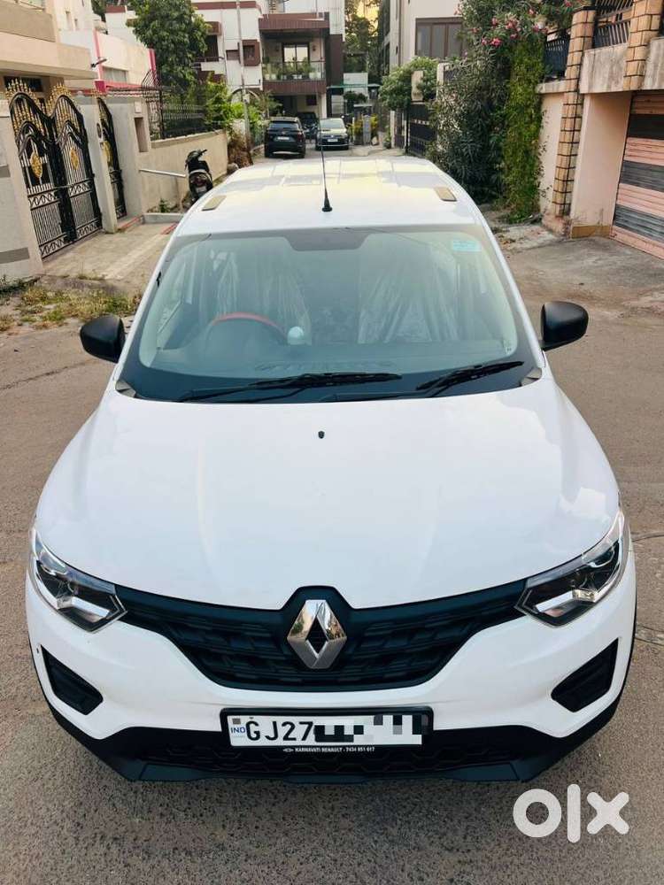 Renault Triber Rxl, 2024, Petrol