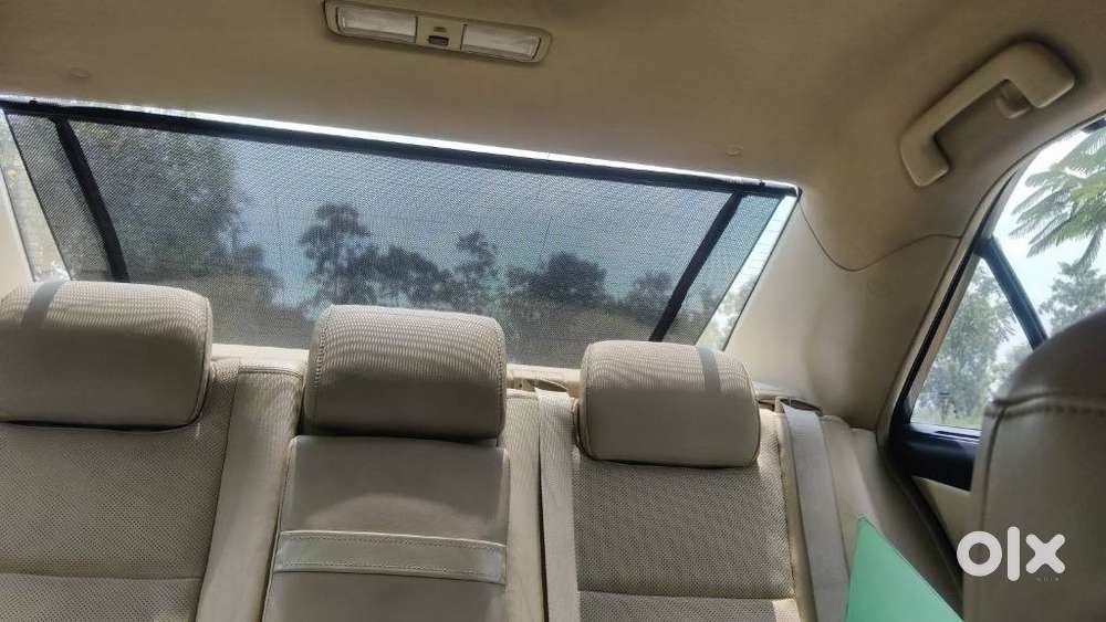 Toyota Camry Hybrid, 2016, Electric