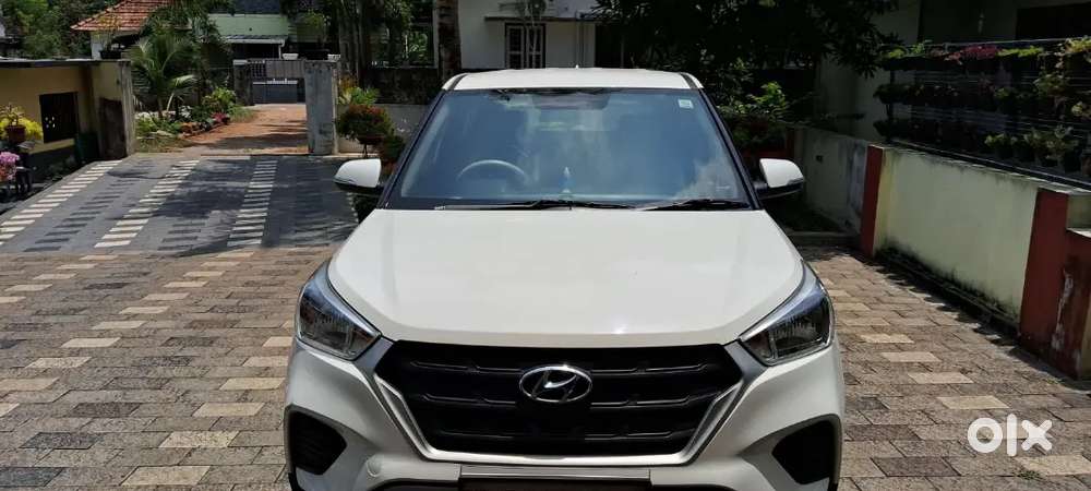 Hyundai Creta 2018 Petrol 23100 Km Driven,full Company Service,