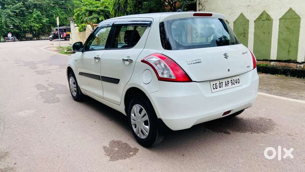 Maruti Suzuki Swift 1.2 Vxi (o), 2014, Petrol