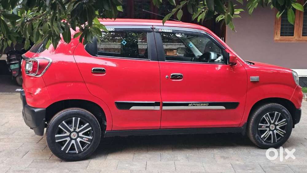 Maruti Suzuki S-presso Vxi Plus, 2022, Petrol