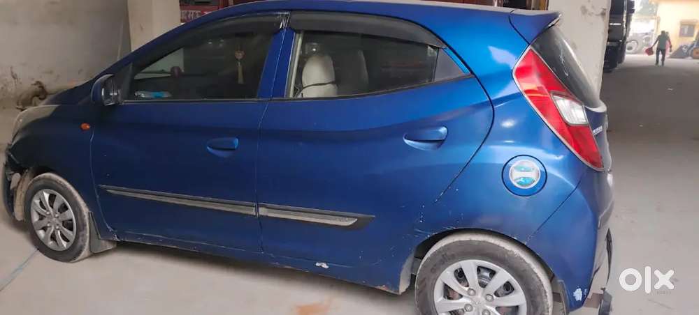 Hyundai Eon Sportz 2012