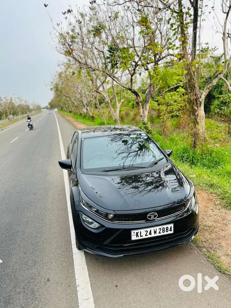 Tata Altroz Xza Plus Black Edition (top End) – 2023 Model