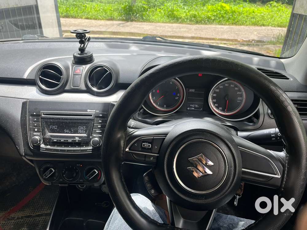 Maruti Swift Vxi 2019