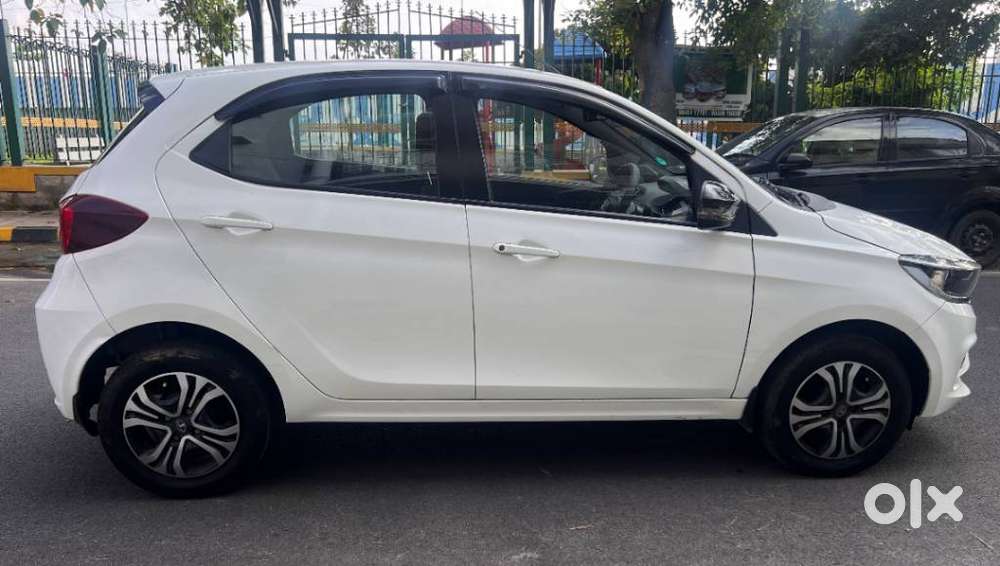 Tata Tiago 1.2 Revotron Xt Cng, 2022, Petrol