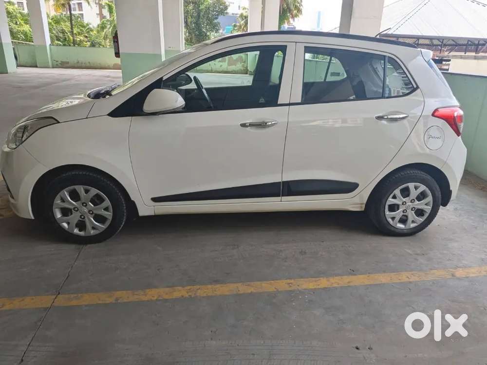 Hyundai Grand I10 Sportz 2014 Petrol Well Maintained