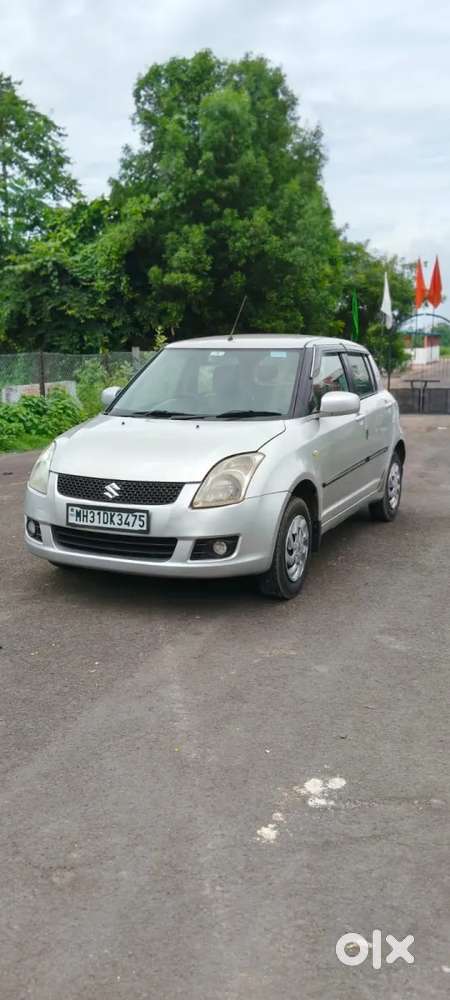 Maruti Suzuki Swift Vxi, 2010, Petrol
