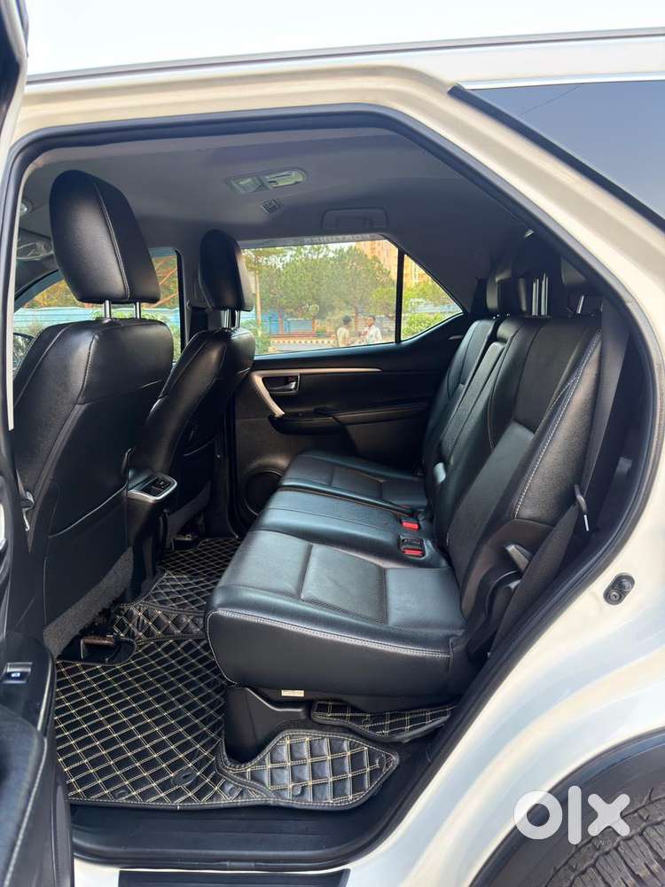Toyota Fortuner 3.0 4x2 Automatic, 2022, Diesel