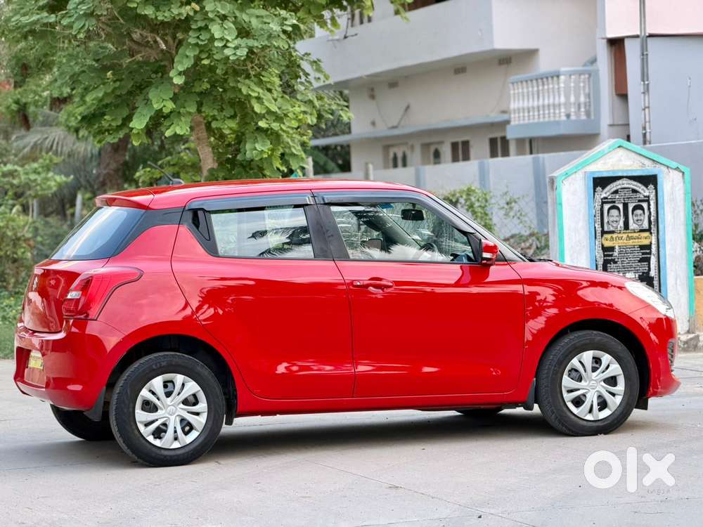 Maruti Suzuki Swift Vvt Vxi, 2022, Petrol