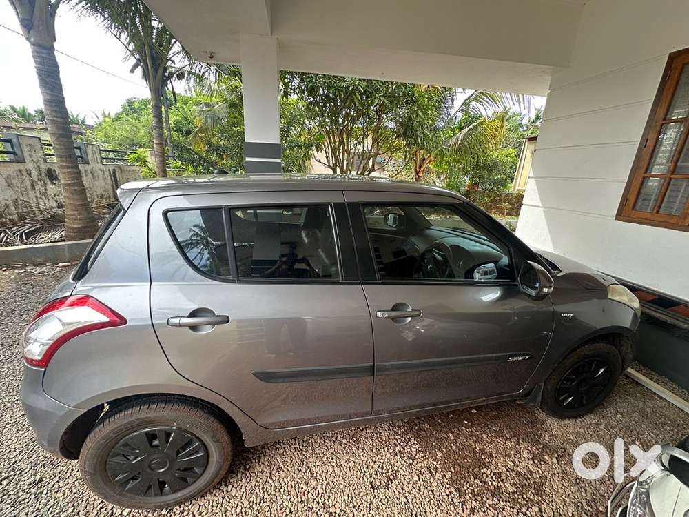 Maruti Suzuki Swift Petrol 2012