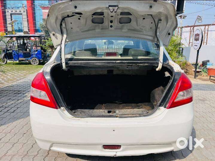 Maruti Suzuki Swift Dzire, 2013, Petrol