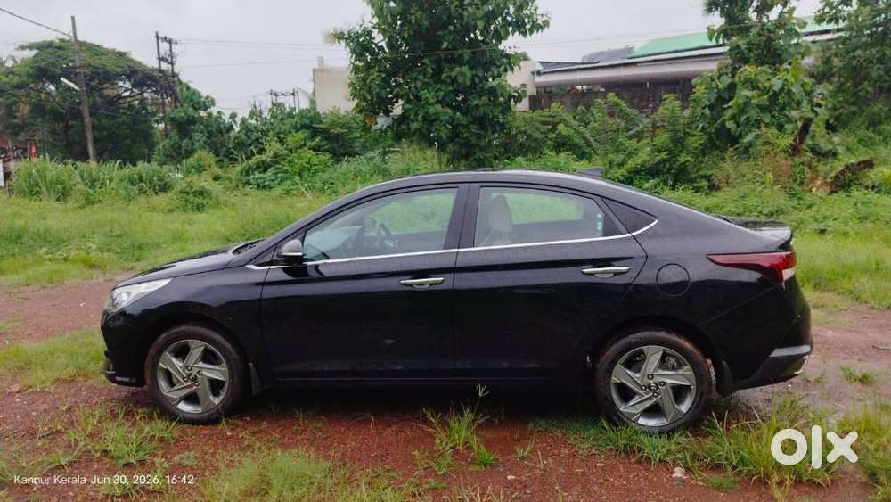 Hyundai New Verna, 2022, Petrol
