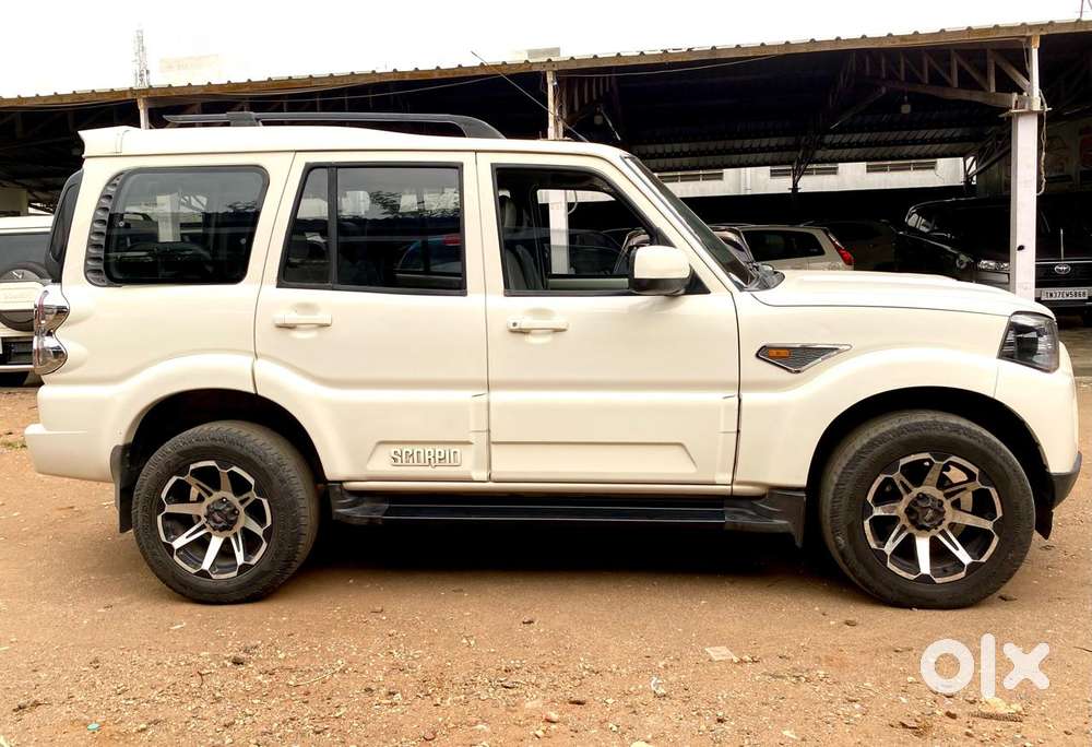 Mahindra Scorpio S4, 2017, Diesel