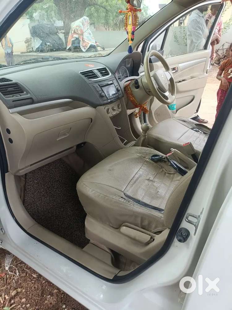 Maruti Suzuki Grand Vitara 7 Seater 2015 Diesel 201000 Km Driven