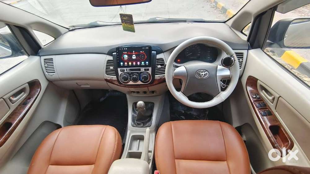 Toyota Innova 2.5 Gx 8 Seater Limited Edition, 2013, Diesel