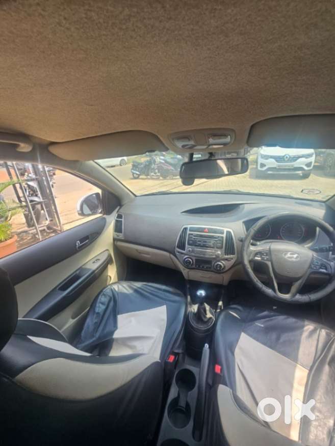 Hyundai I20 2015-2017 Sportz Option 1.4 Crdi, 2013, Petrol
