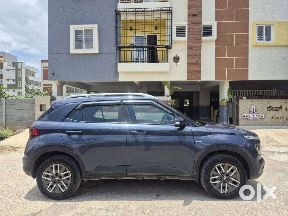 Hyundai Venue 1.0 Sx Turbo Imt, 2022, Petrol