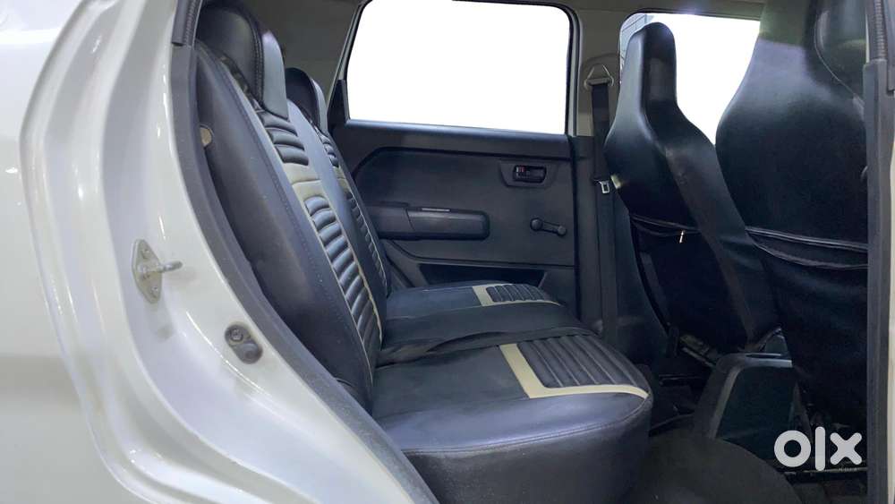 Maruti Suzuki Wagon R Lxi 1.0, 2022, Petrol
