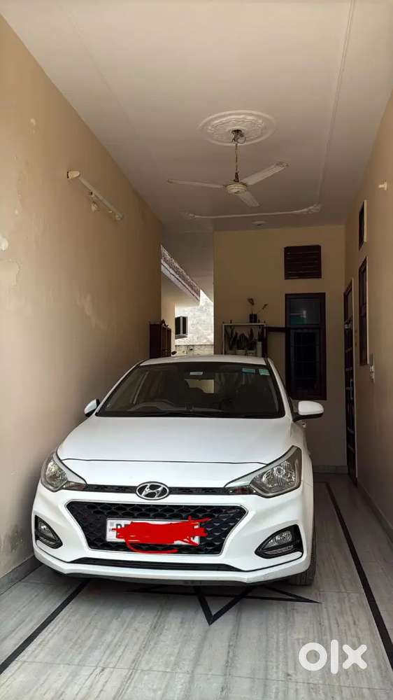 Hyundai I20 2020 Petrol 25000 Km Driven