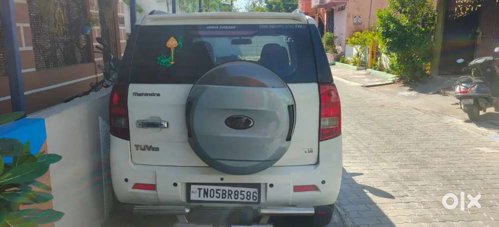 Mahindra Tuv 300 2018 Good Condition