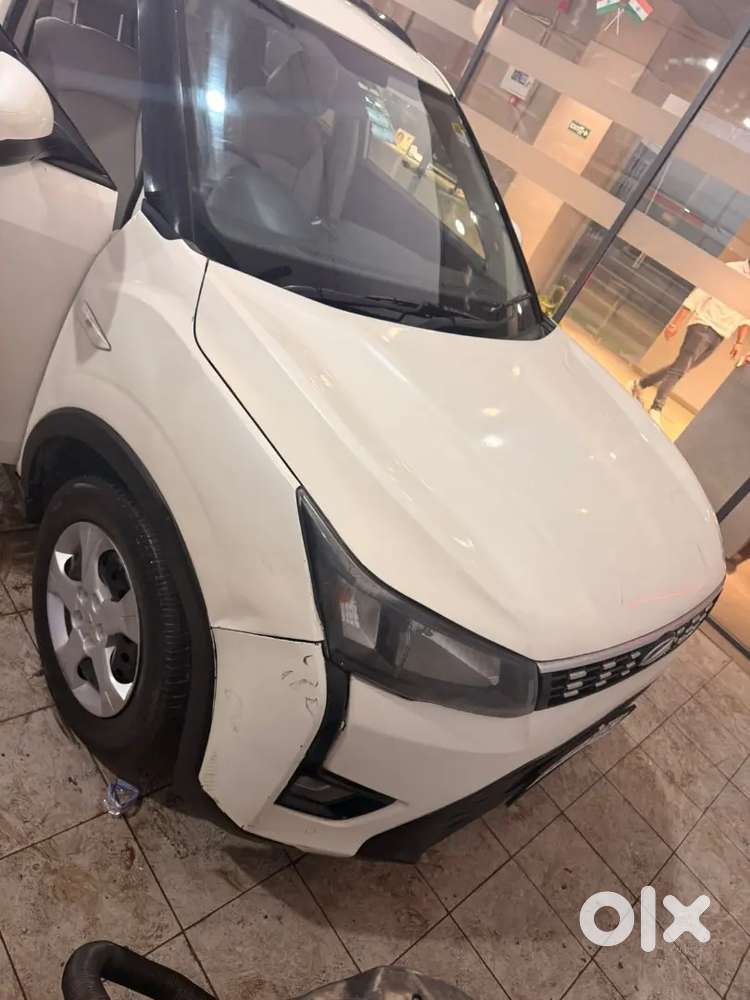 Mahindra Xuv300 2019 Diesel Well Maintained