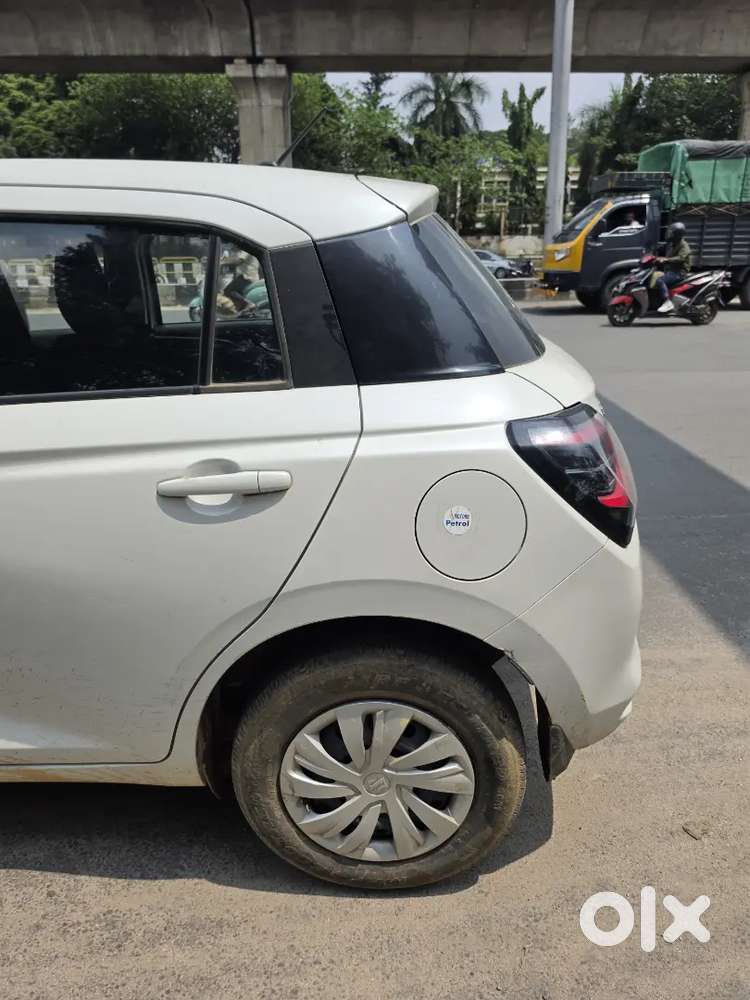 Car For Self-drive Rental