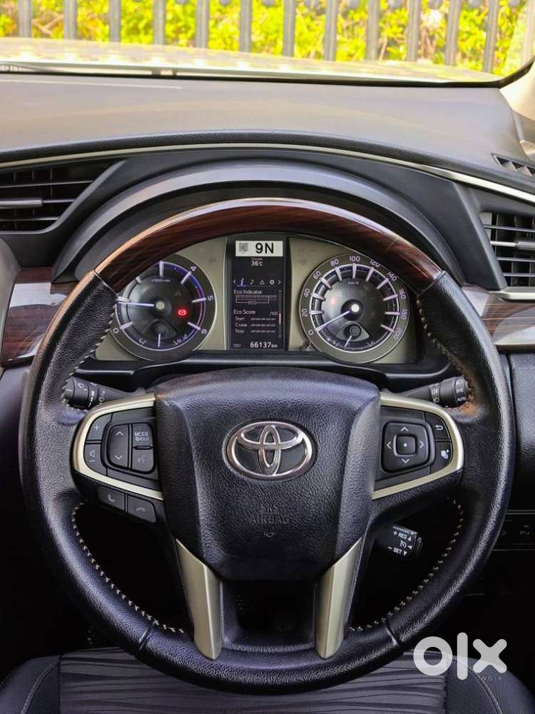 Toyota Innova Crysta 2.4 V, 2022, Diesel