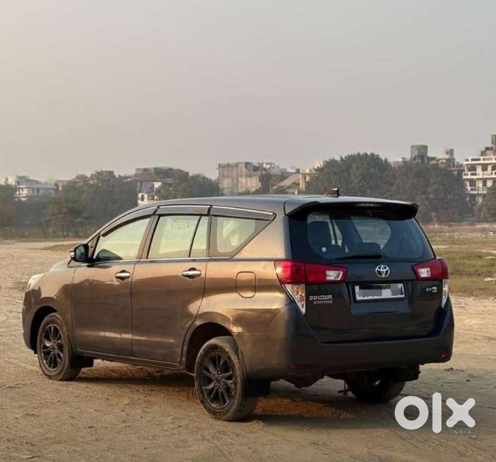 Toyota Innova Crysta 2.4 V 7 Str, 2018, Diesel