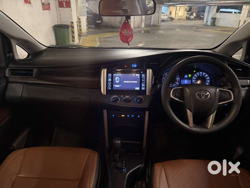 Toyota Innova Crysta 2.8 Gx At 8s, 2017, Diesel