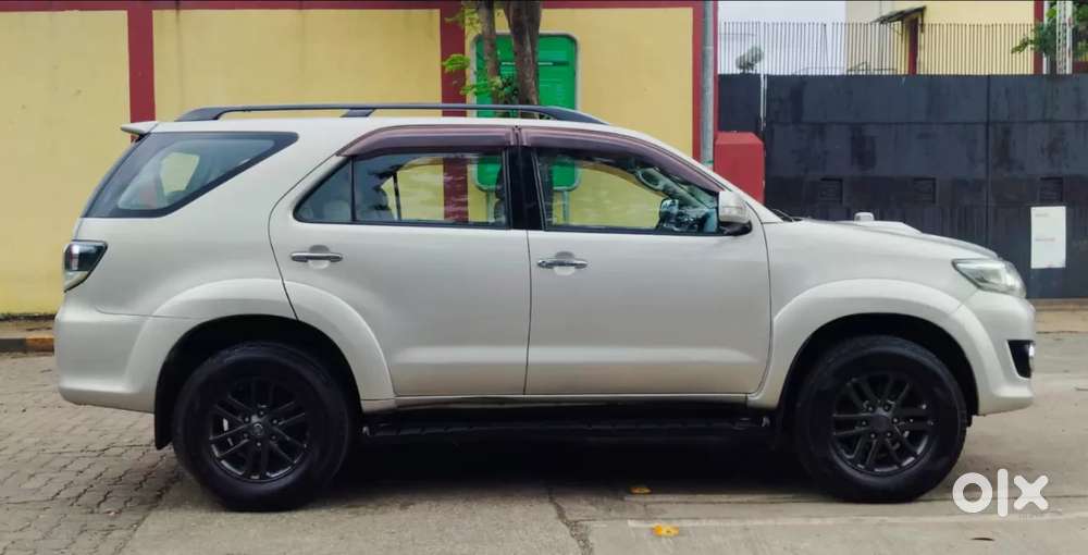 Toyota Fortuner, 2015, Diesel