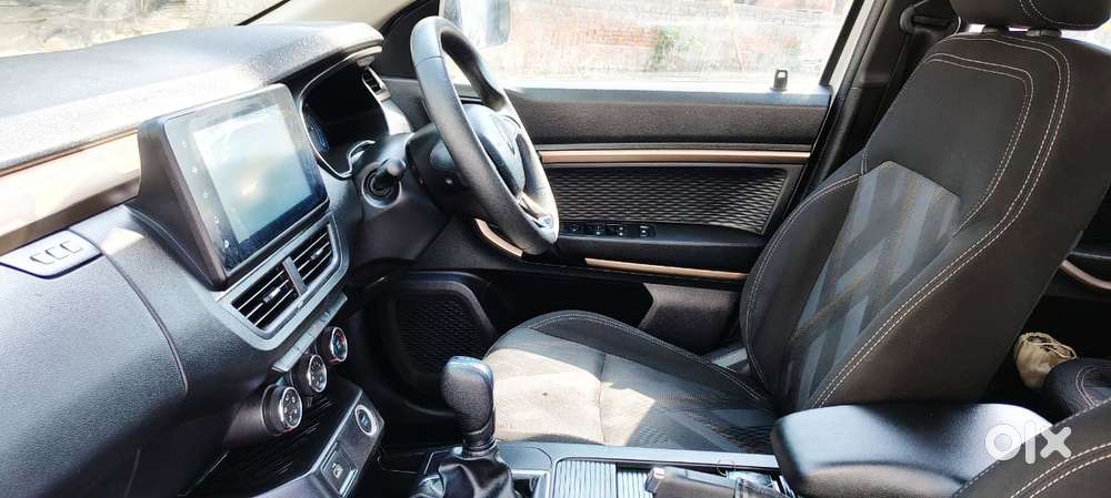 Renault Kiger Rxt Amt, 2023, Petrol