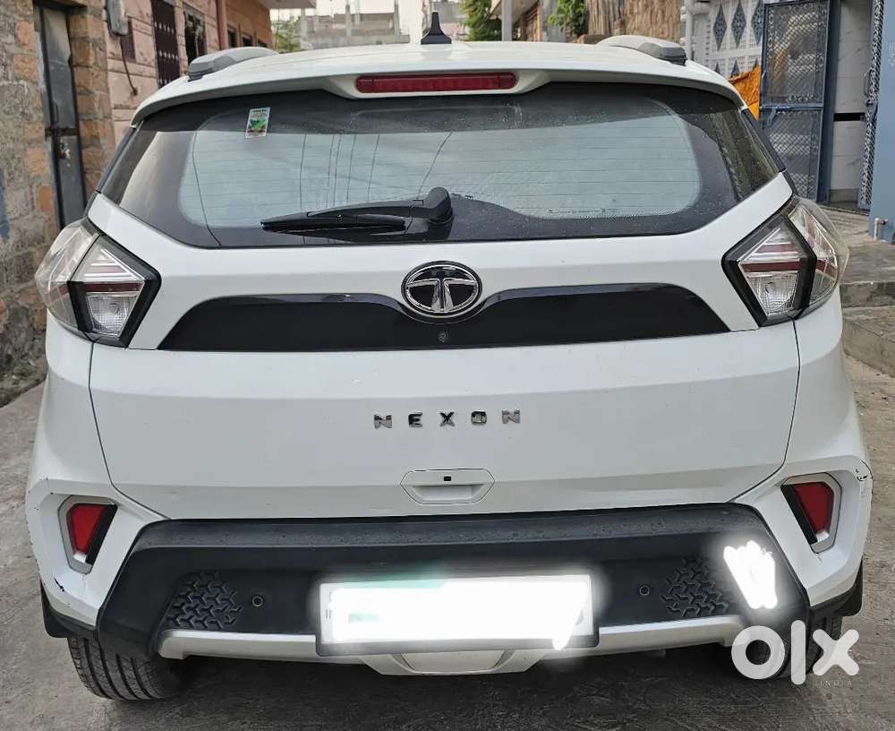 Tata Nexon 1.2 Revotron 2023