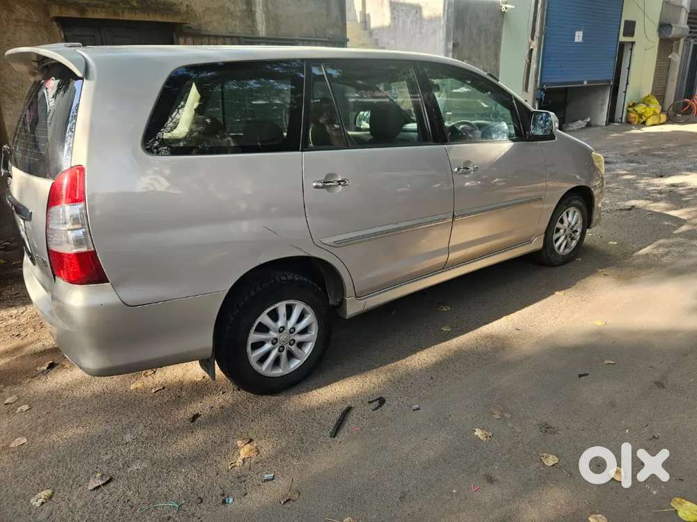 Toyota Innova 2013 Diesel Well Maintained
