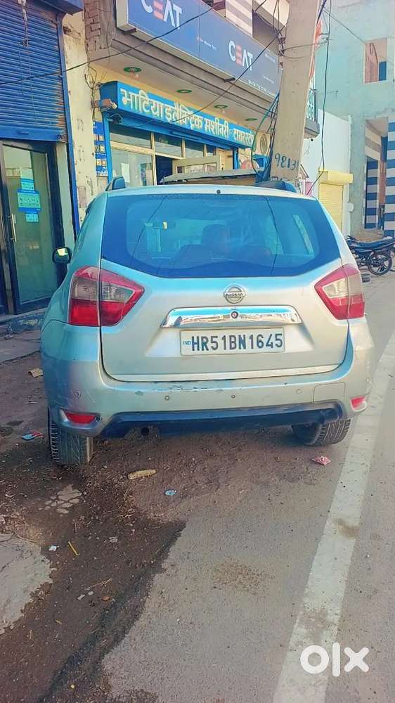 Nissan Treno 2017 Saf Suthri Gadi Hai Koi Problem Nhi Hai