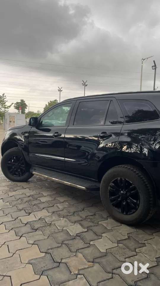 Ford Endeavour 3.2 Titanium At 4x4, 2017, Diesel