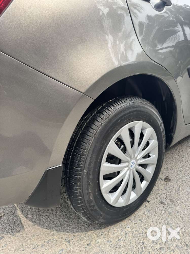 Maruti Suzuki Swift Dzire 2015-2017 1.2 Vxi, 2017, Petrol