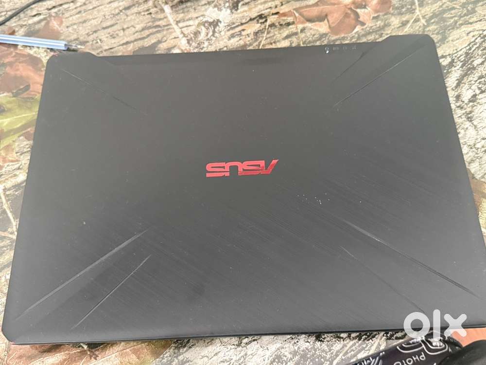 Asus TUF gaming laptop FX505GD